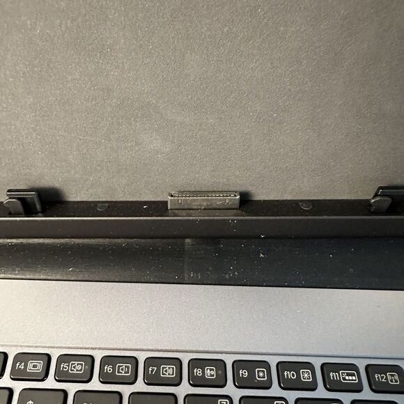 HP Pro x2 612 G1 Travel Keyboard G8X15AV #ABA 778779-001 - Picture 3 of 4